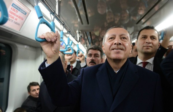 Marmaray'dan yeni rekor! 11'inci yaşını böyle kutladı